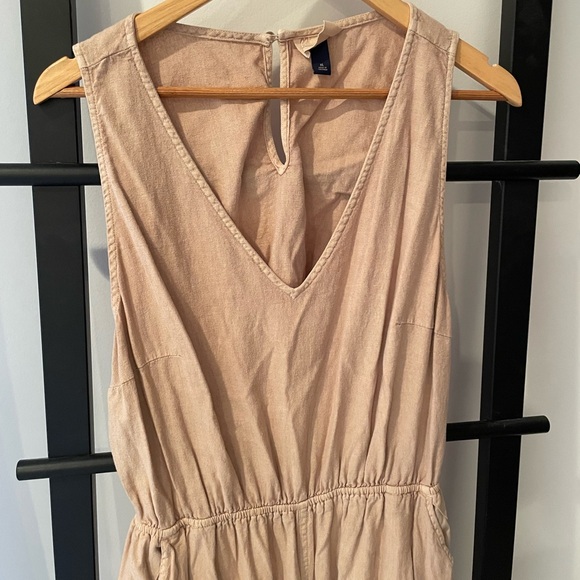 Universal Thread Tan Sleeveless Linen Women’s Jumpsuitsuit - Picture 4 of 9